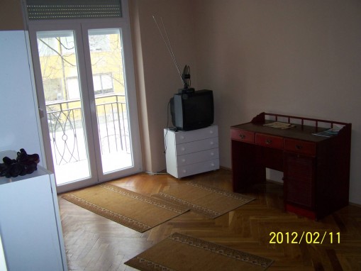   - Kolozsvár Apartman Pécs