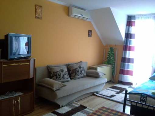   - Piroska Apartman Harkány