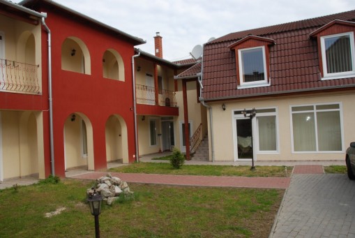   - Vilmos Császár Apartman Szigetvár